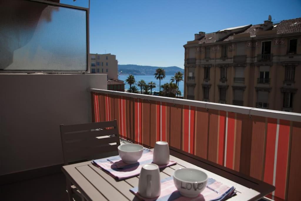 Stylish Studio In Only 50 Meters From Beach ! Nice Buitenkant foto